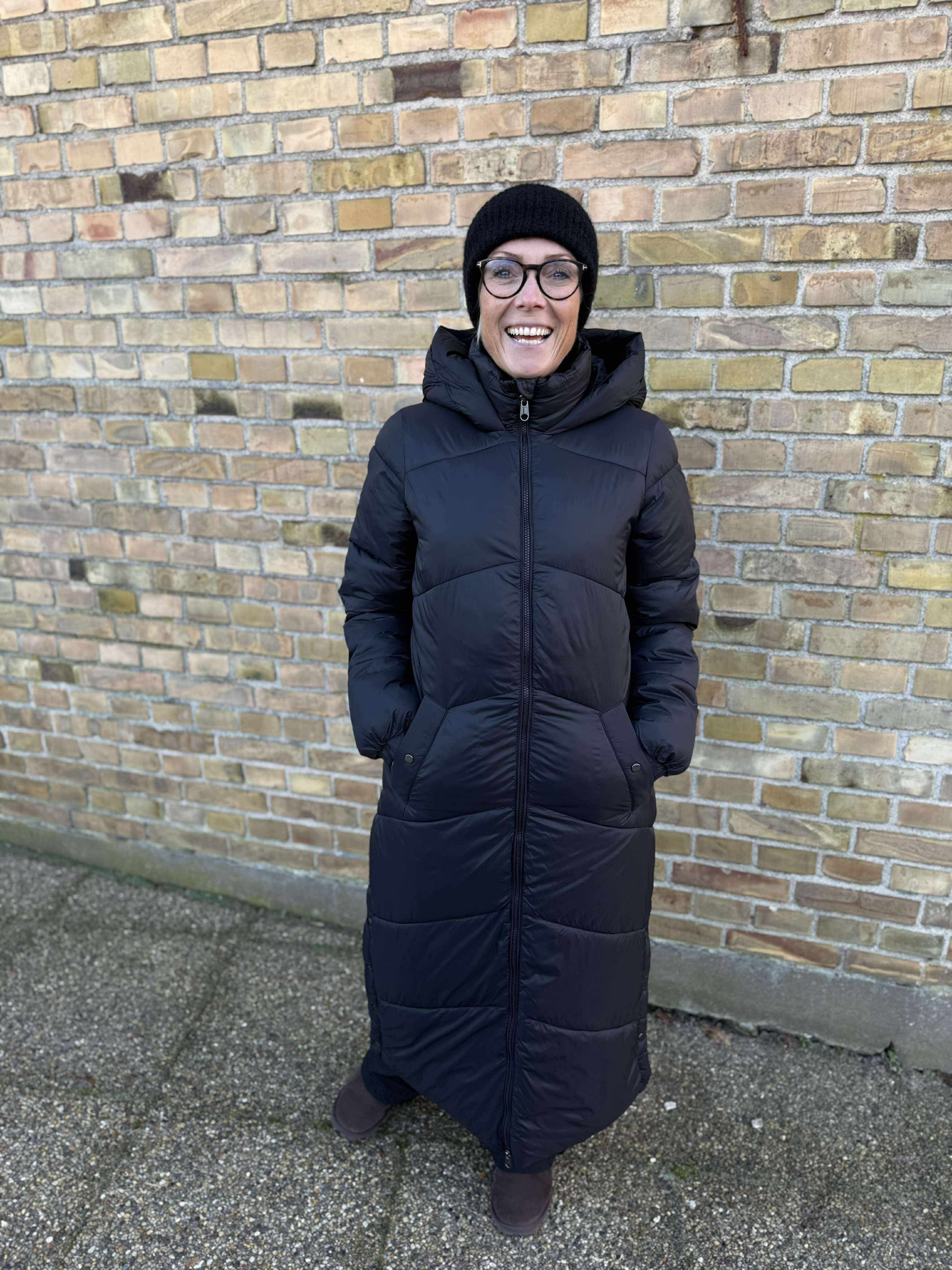 VMUPPSALA Coat - Black